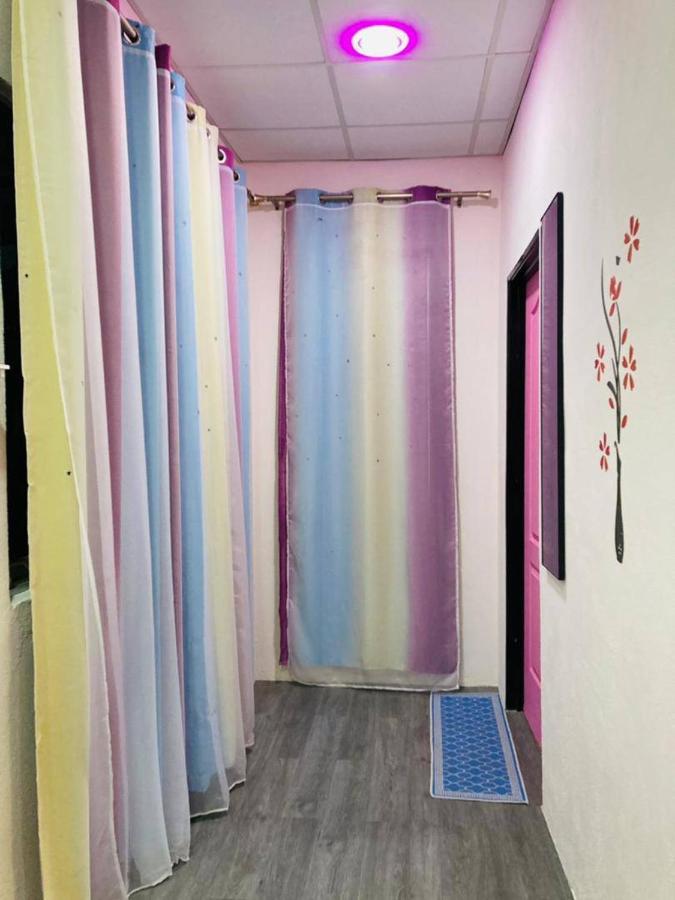 Pink Homestay D'Perlis Кангар Екстериор снимка